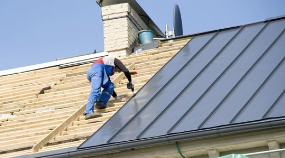 Кровля крыши в Электрогорске фальцевыми картинами