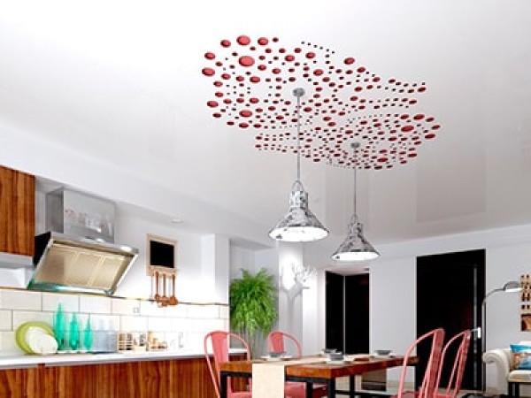 Натяжной потолок с узором