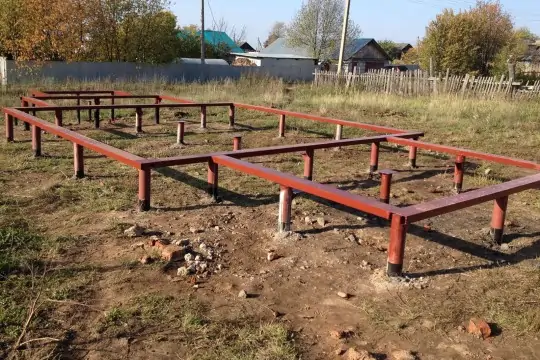 Свайно-винтовой фундамент