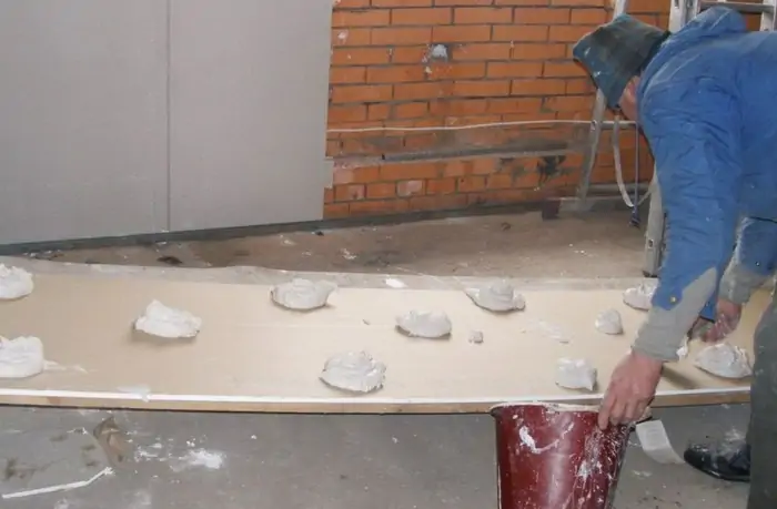 Монтаж гипсокартона на клей-2