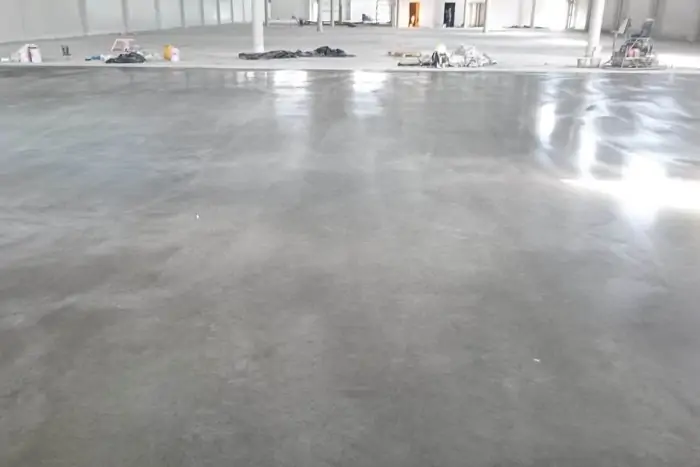 Устройство топпинговых бетонных полов.